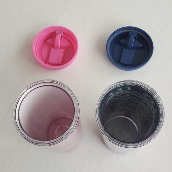 Lilly Pulitzer Two Travel Cup Tumblers - Picture 2 of 5